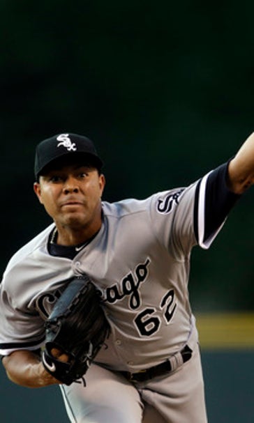 Cubs acquire Quintana in blockbuster trade with White Sox